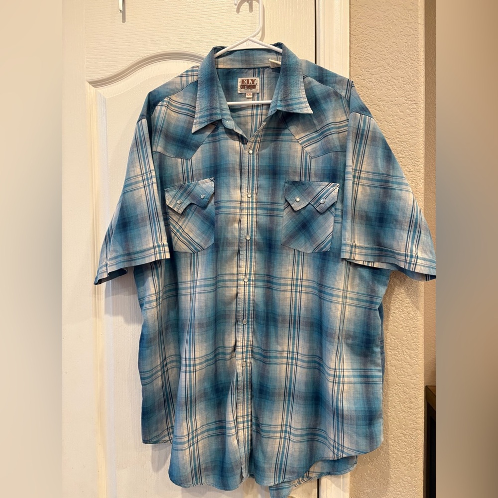 Ely Cattleman Vintage Men's Blue Plaid Shirt with Pearl Snaps